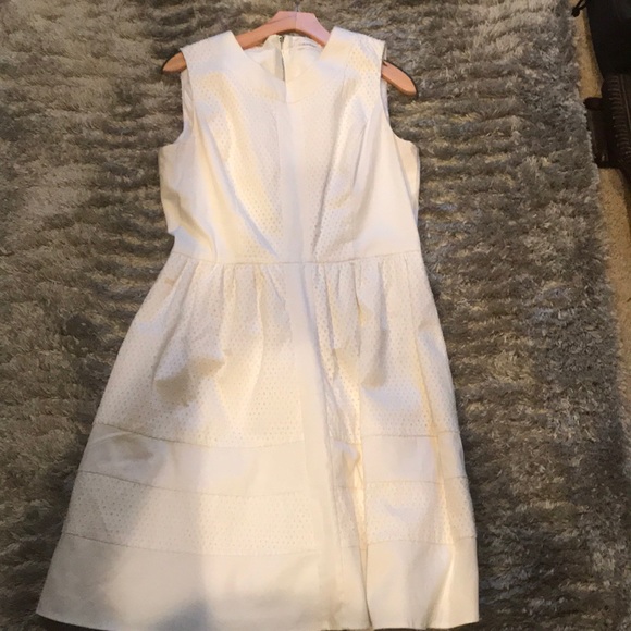 Dress - Picture 4 of 6